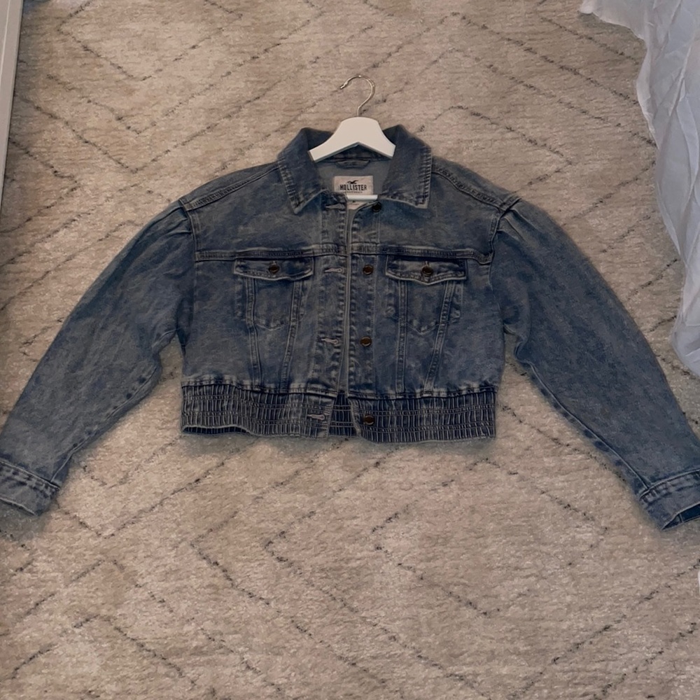 Hollister denim cinched jean jacket
